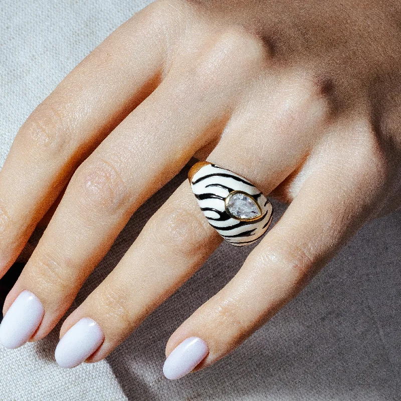 Clearance-Silver 925 Gold Plated Black White Enamel Clear Pear CZ Zebra Stripe Dome Ring - STR00873