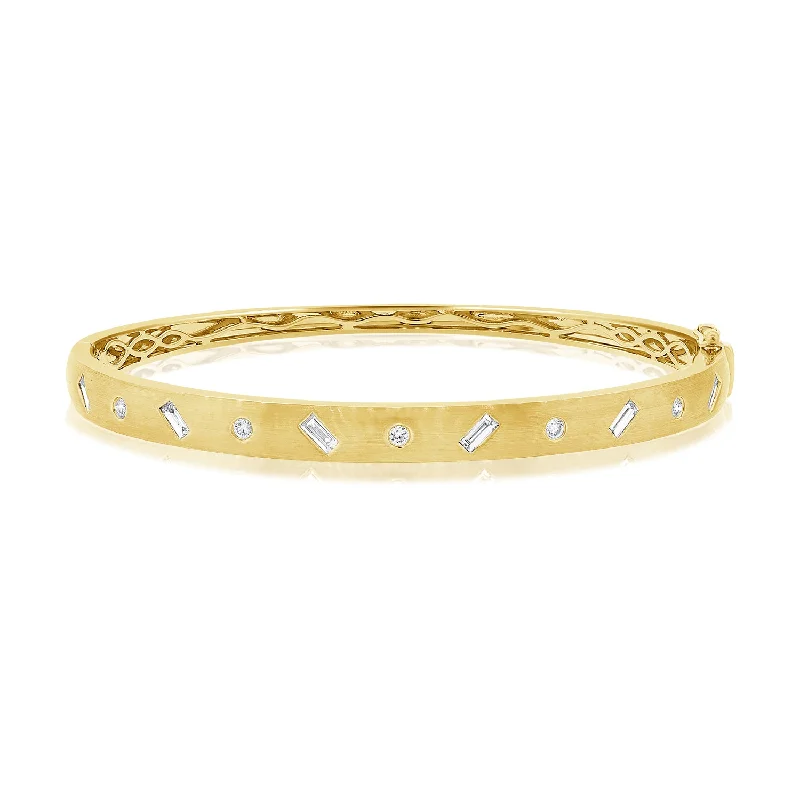 Elegant Baguette and Diamond Bangle Bracelet in 14K Gold