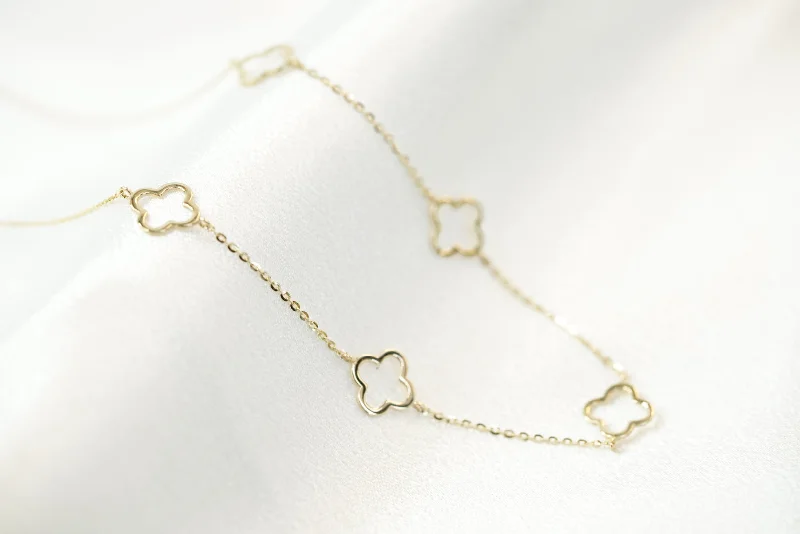 14k Flowers Necklace